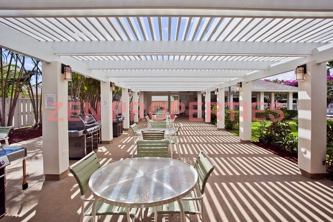Building Photo - 2 Bedroom, 2 Bath, 2 Car Garage for rent a...