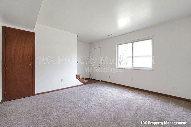 Building Photo - 1573 Briarwood Ave