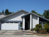 Building Photo - 2595 Branch Ln