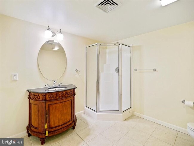 Building Photo - 3271 St Andrews Dr