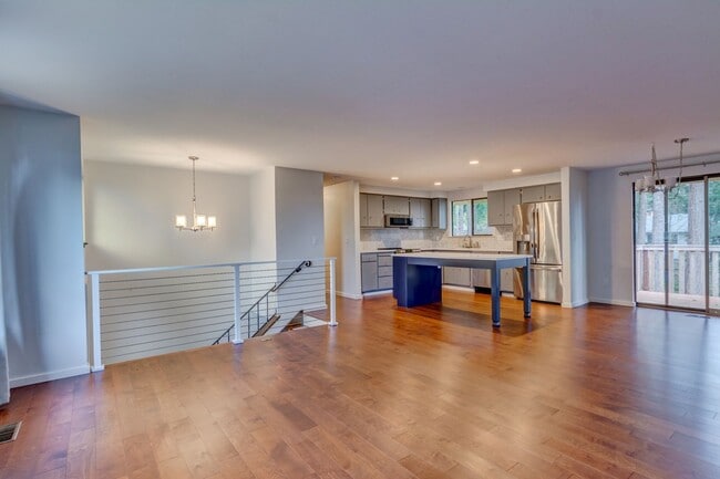 Building Photo - Spacious 4-Bedroom Home with Modern Upgrad...