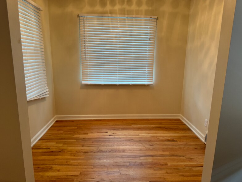 Building Photo - 236 Powhatan Ave