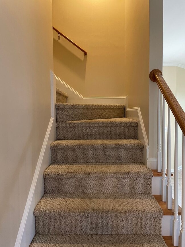 Building Photo - 3 Bedroom 2 Bathroom with a  Bonus Room  House in Winding River Plantation