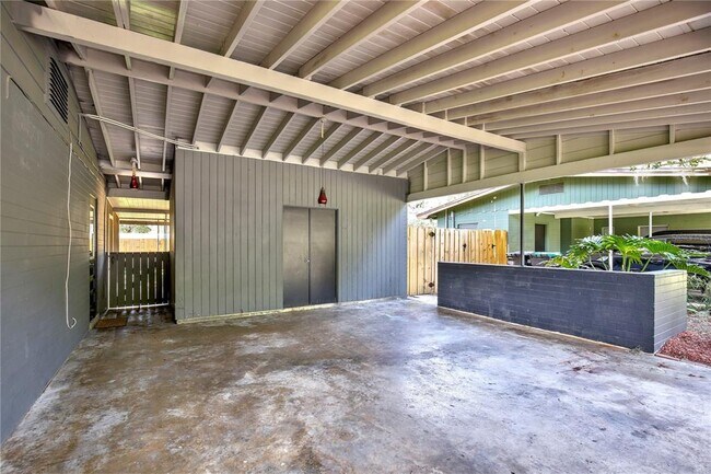 Building Photo - 2914 Lando Ln