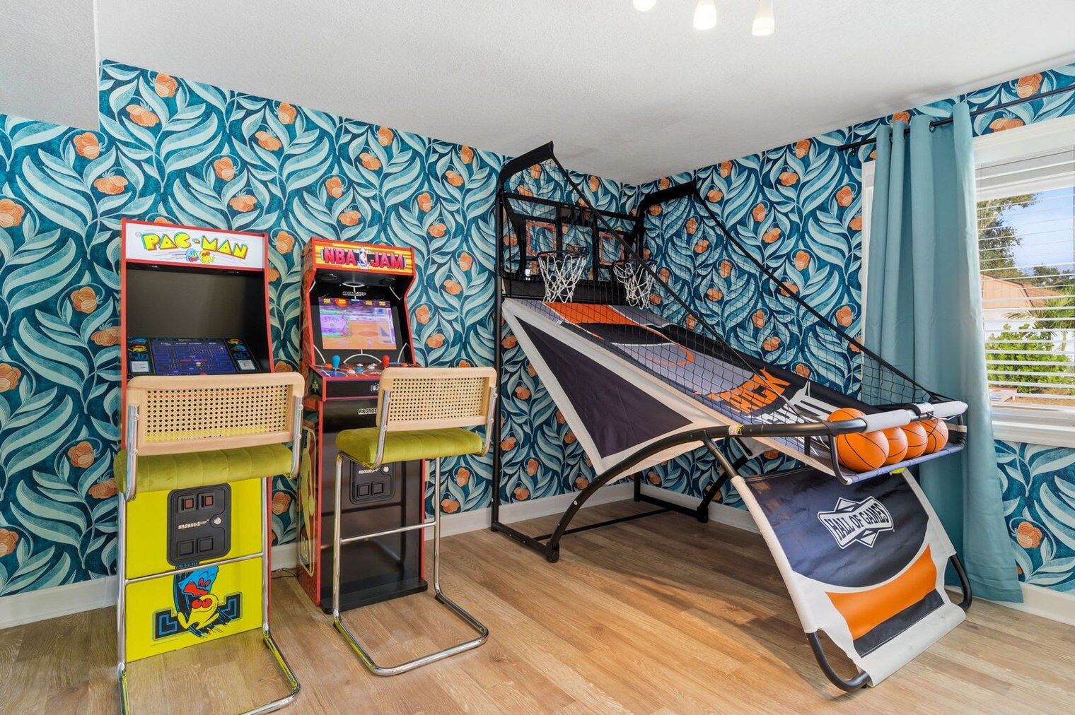 Building Photo - 12453 138th St N