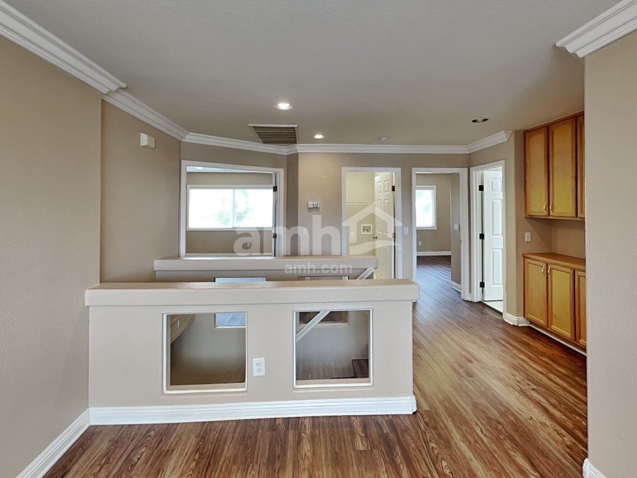 Building Photo - 9740 Powell Plateau Ct