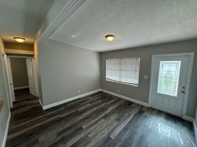 Building Photo - 91 Old Spanish Trail