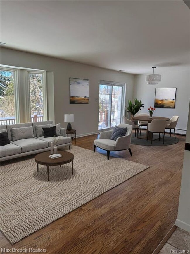 Building Photo - Beautiful mid-century modern home