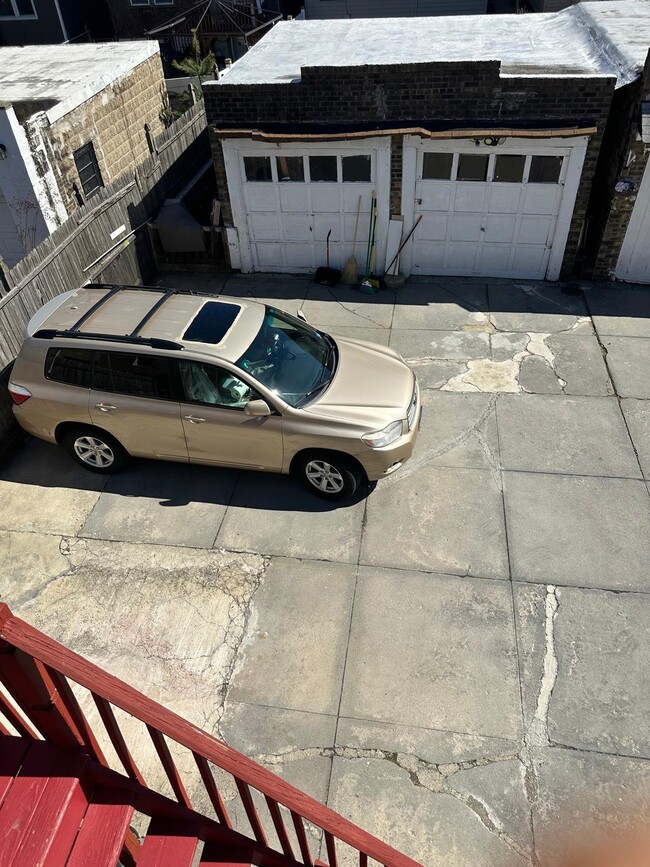 Building Photo - 268 Columbia Ave