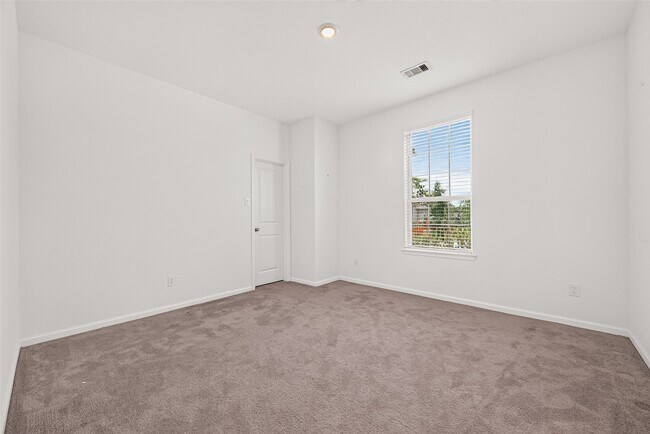 Building Photo - 3623 Rocky Knoll Ln