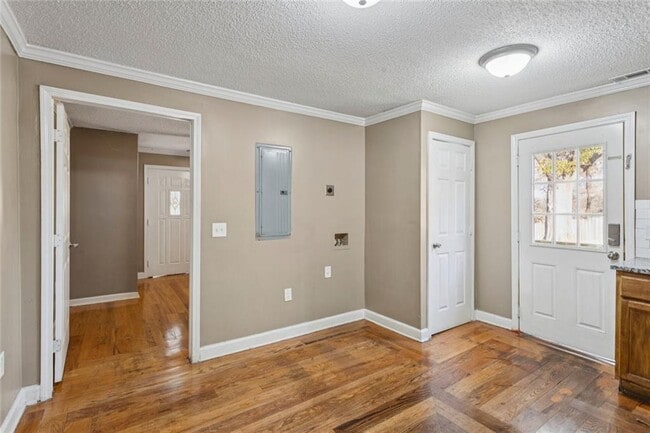 Building Photo - 891 N Eugenia Pl NW