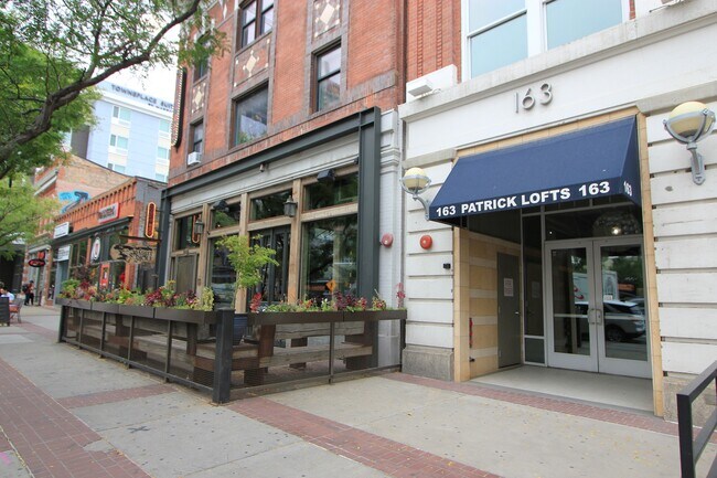 Building Photo - 163 W 200 S