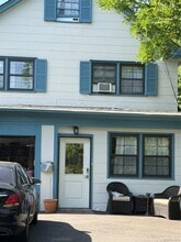 Building Photo - 9 Fairview Ave