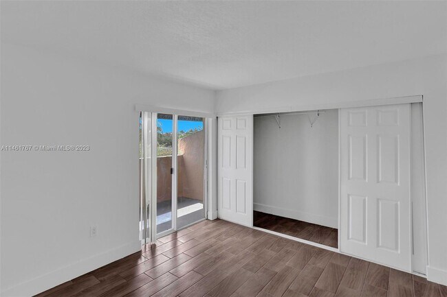 Building Photo - 675 NW 85th Ct