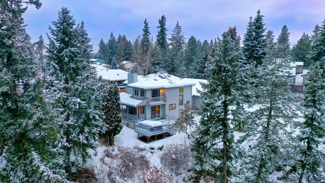 Building Photo - Two Story home with Finished basement- Hayden