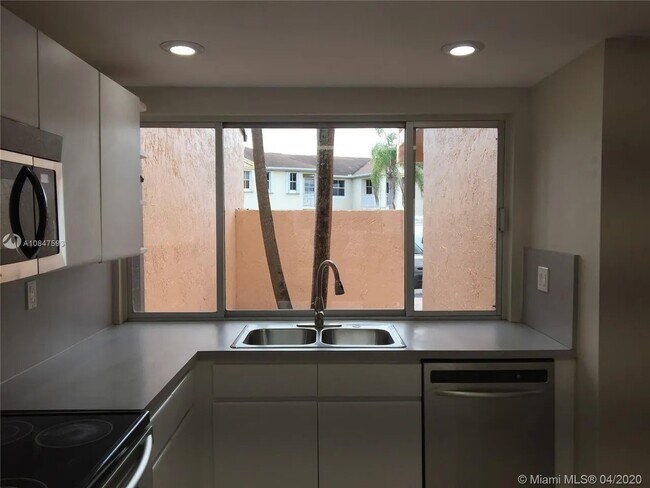 Kitchen on the first floor - 9195 Fontainebleau Blvd