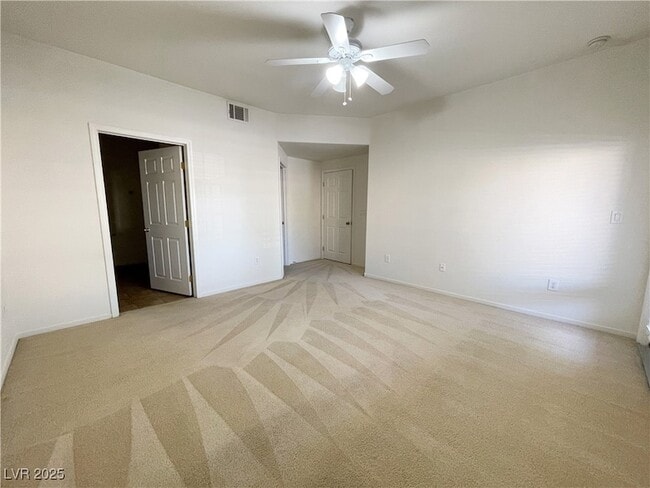 Building Photo - 6160 Rumrill St