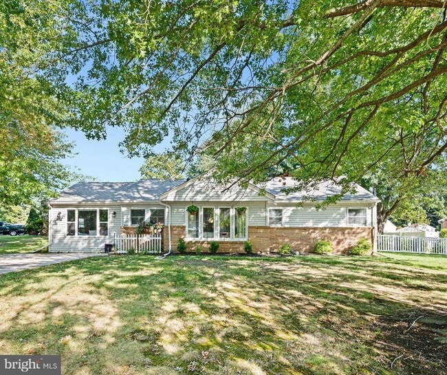 Building Photo - 20 Weer Cir