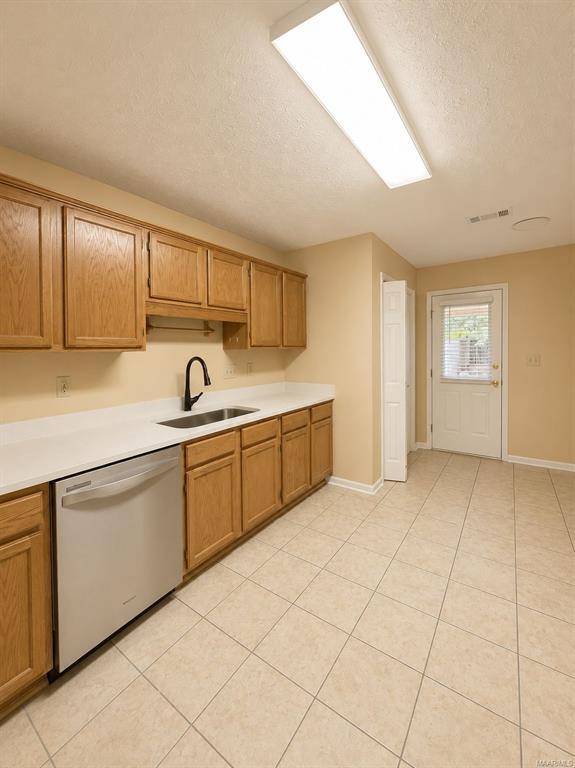 Building Photo - 8346 Grand Oaks Ct