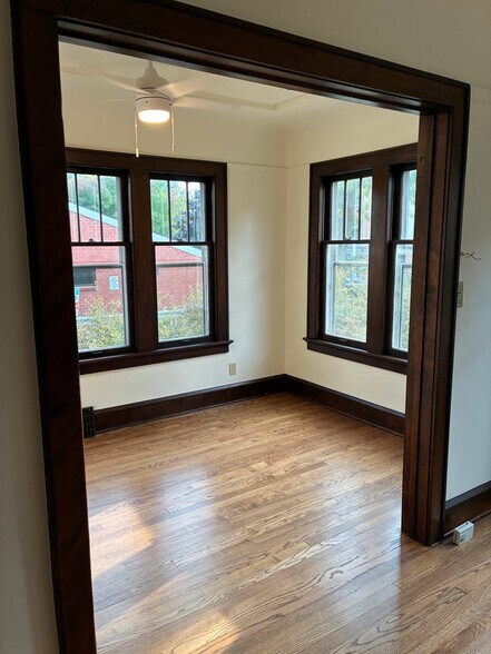 Building Photo - 4012 N Stowell Ave