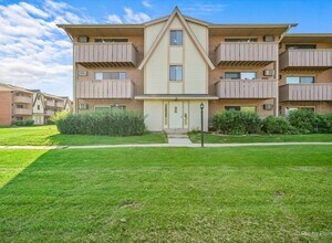 Building Photo - 9 Cedar Ct