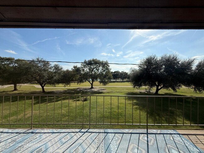 Building Photo - 8287 Sands Point Dr