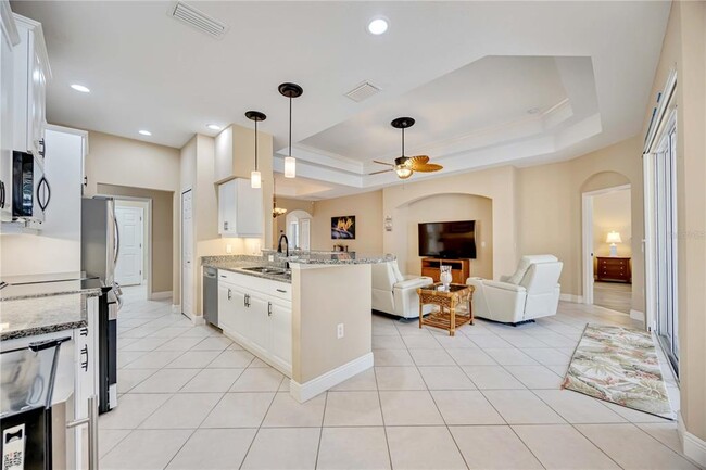 Building Photo - 15341 Mille Fiore Blvd
