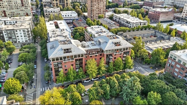 Building Photo - 1030 NW Johnson St