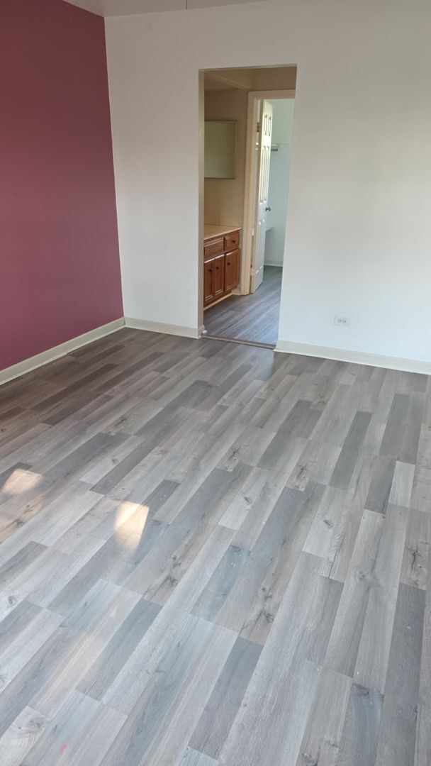 Building Photo - 505 Nebraska Cir
