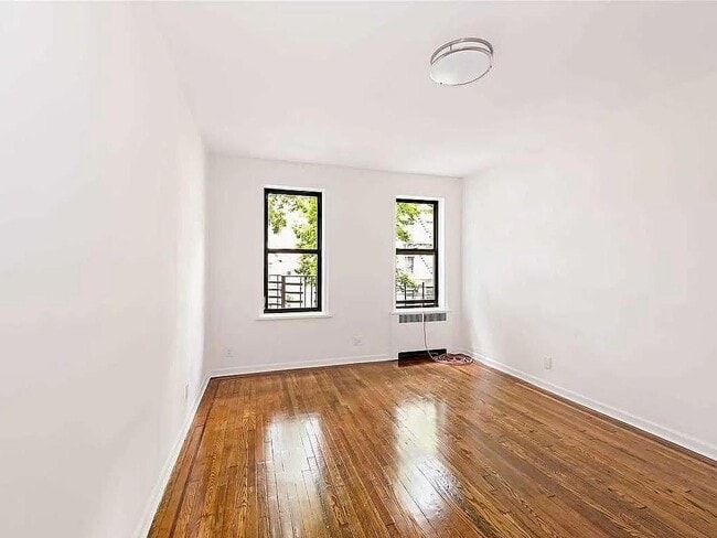 Building Photo - 2965 Decatur Ave