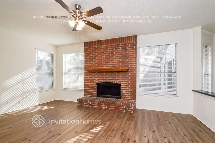 Building Photo - 7840 Clover Leaf Dr