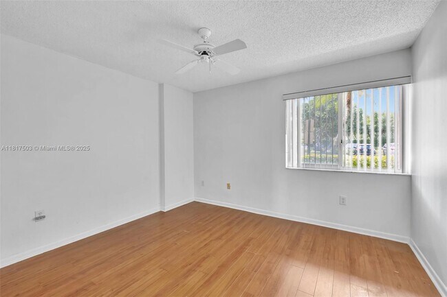 Building Photo - 7711 Trent Dr