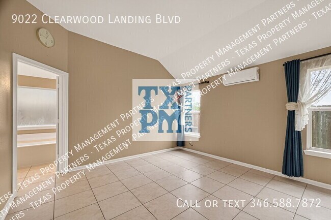 Building Photo - 9022 Clearwood Landing Blvd