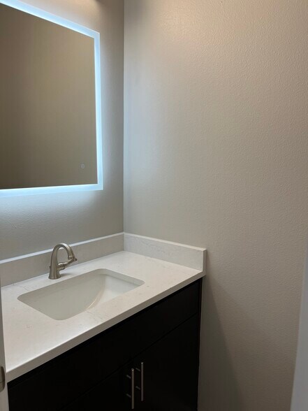 Half Bath - 10588 Brothers Ln