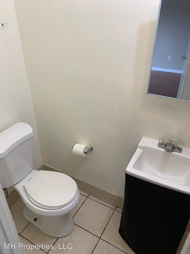Building Photo - 3 br, 2 bath House - 8841 Trimble Way