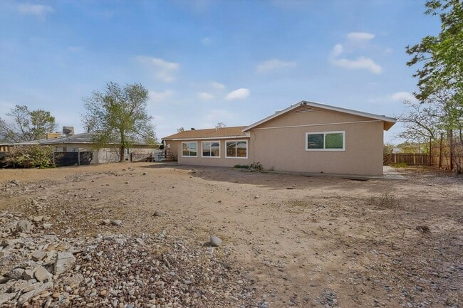 Building Photo - 4113 La Colorada Ct SE