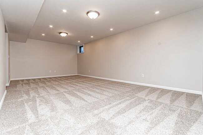 Building Photo - Please View 3D Virtual Walk-Through Before...