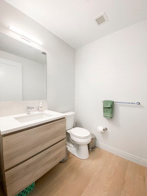 Building Photo - 135 Seaport Blvd