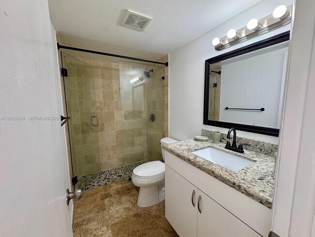 Building Photo - 6979 SW 110th Ct