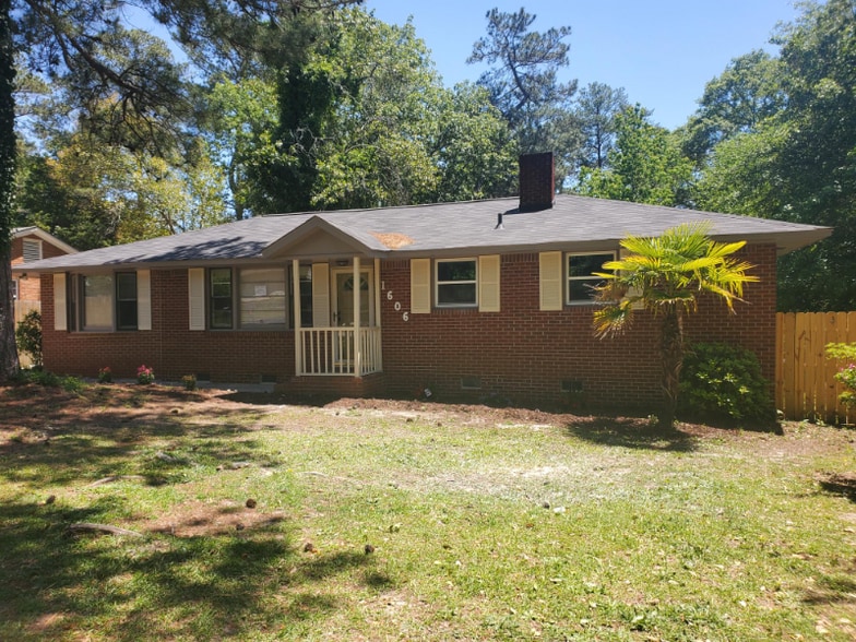 Primary Photo - 1606 Crestview Ave
