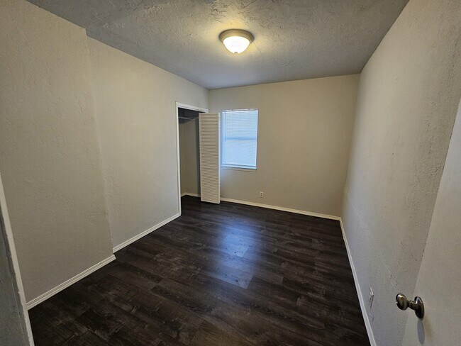 Building Photo - 2209 NW 36th St