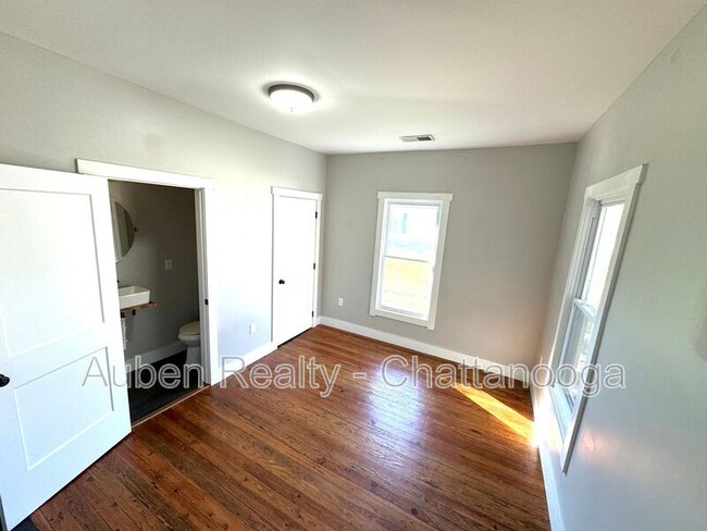 Building Photo - 5714 Tennessee Ave