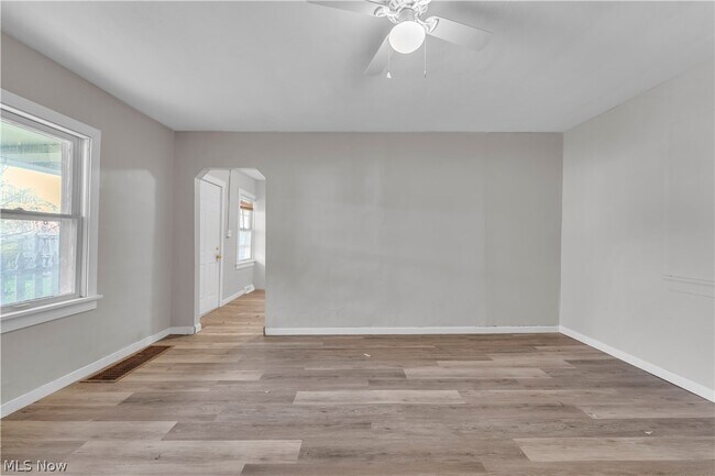 Building Photo - 7945 Lorain Ave