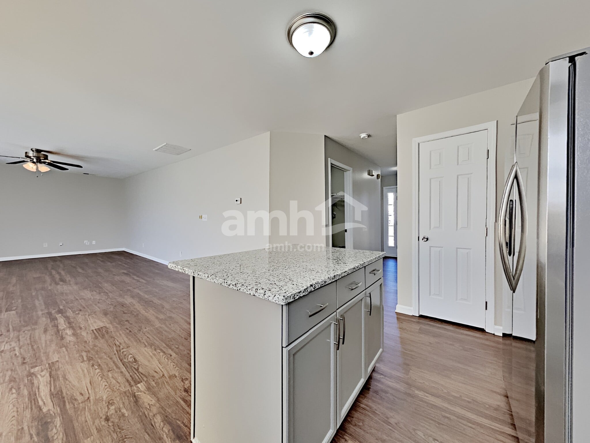 Building Photo - 113 Barrington Dr