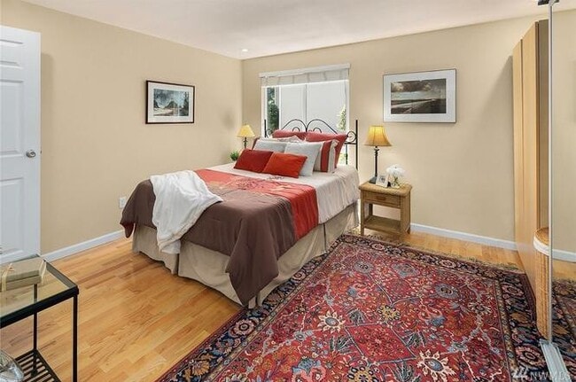 Bedroom 2 - 1605 102nd Pl NE