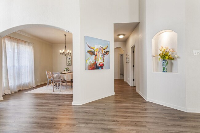 Building Photo - Corner Lot Beauty in Stone Oak Area