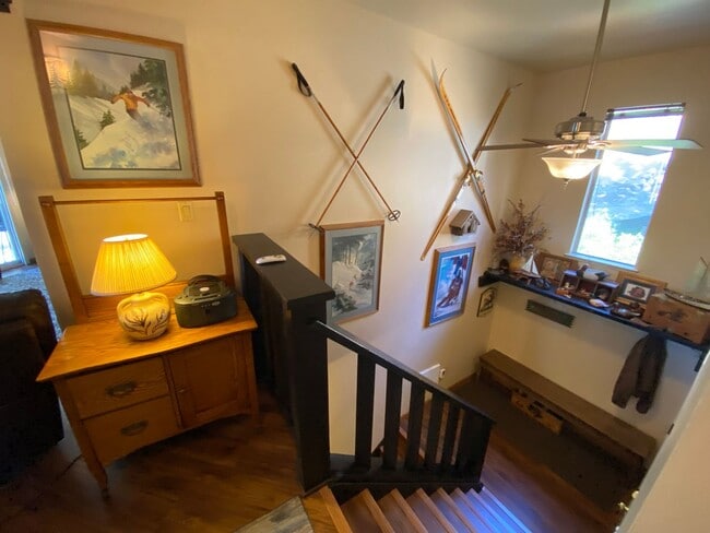 Building Photo - Donner Lake Condo Roommate Wanted