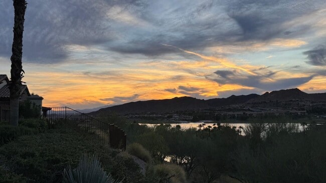 Building Photo - Luxury Lake Las Vegas Estate in Guard-Gated SouthShore Community!