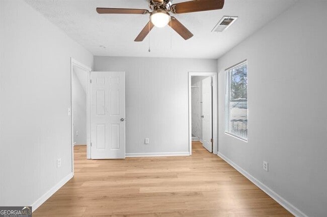 Building Photo - 6300 Creekford Dr