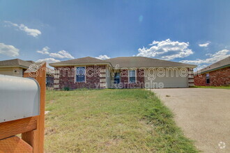 Building Photo - 10525 Granada Dr